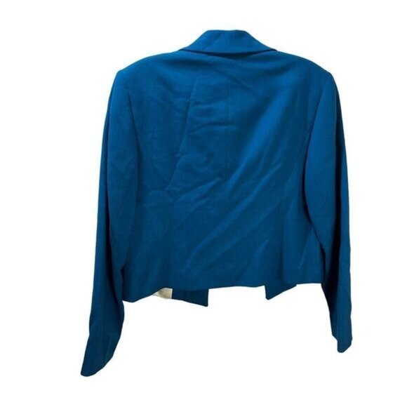 Womens Button Cropped Blazer Jacket Medium NWOT - Picture 2 of 4